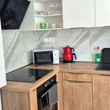 1 Izbovy Pekny S Neskorym Odchodom Az Do 14 Hodiny Apartmán