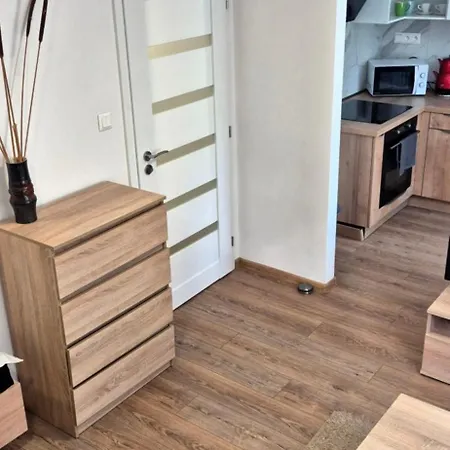 Apartment 1 Izbovy Pekny S Neskorym Odchodom Az Do 14 Hodiny *